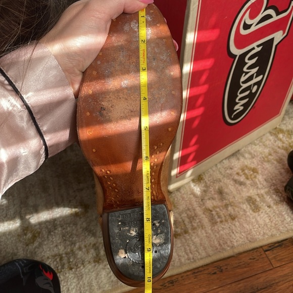 Amazing VTG Brown/Cream Natural Cowhide Cowboy Boots Size 7 - Picture 9 of 10